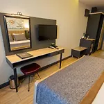Levor Hotel 4*